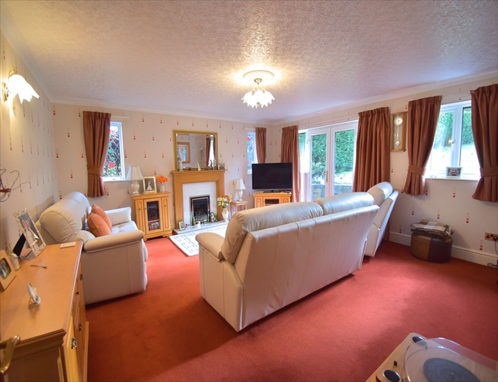 Property photo 2 of 19