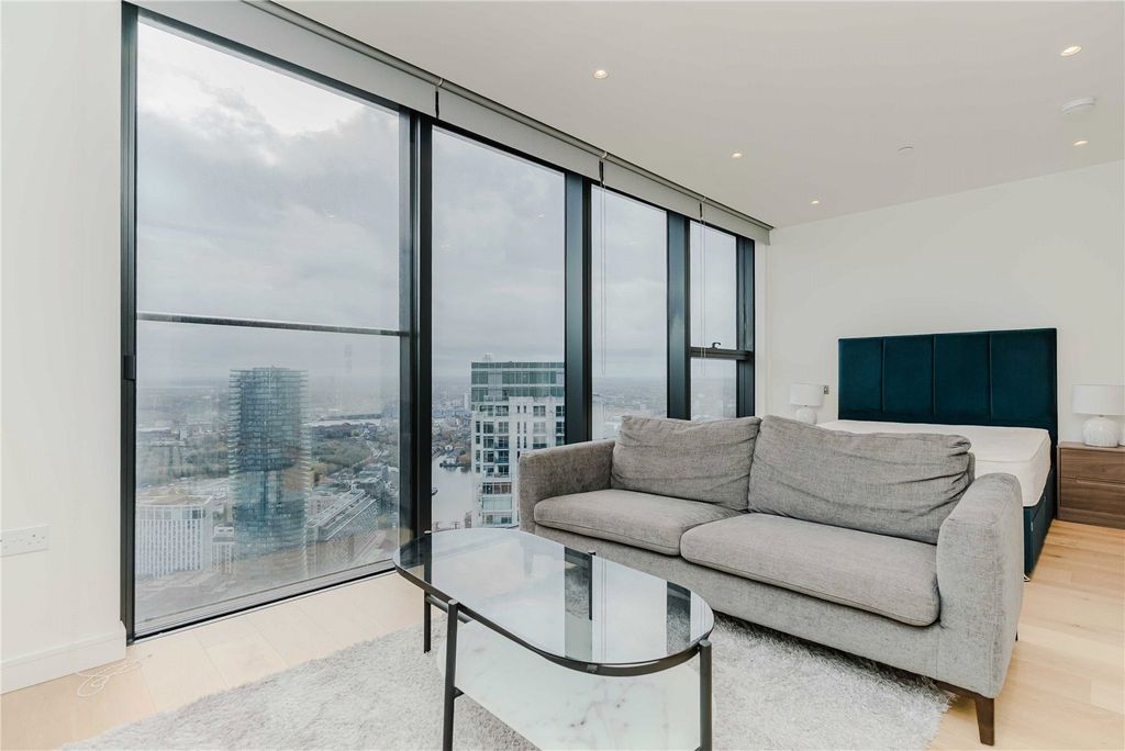 Property photo 3 of 15 Picture No. 23