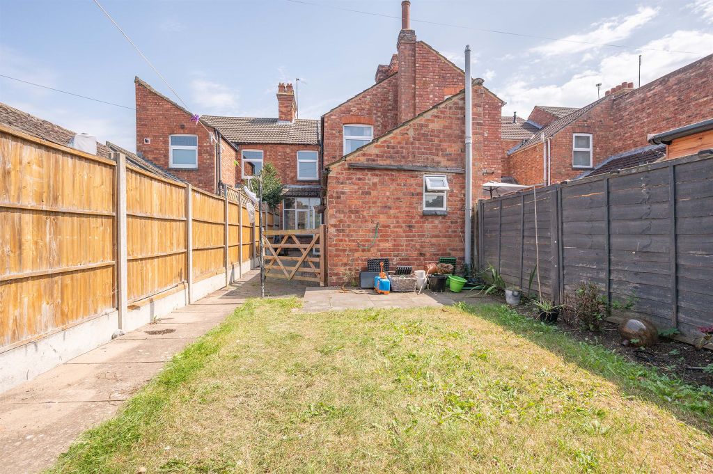 Property photo 2 of 11