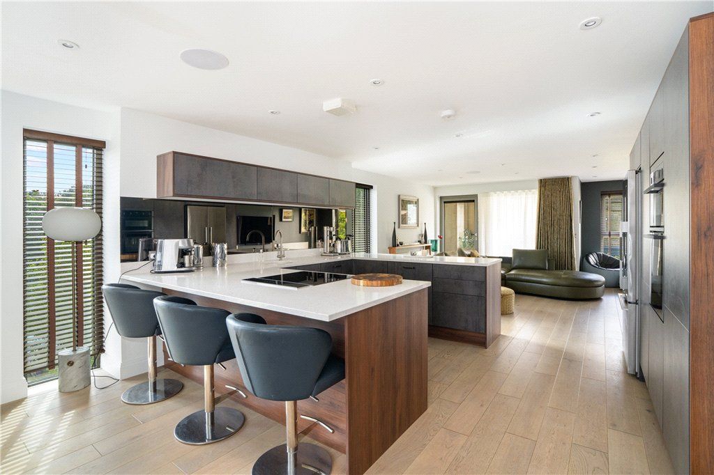 Property photo 3 of 23 Lounge Kitchen Diner