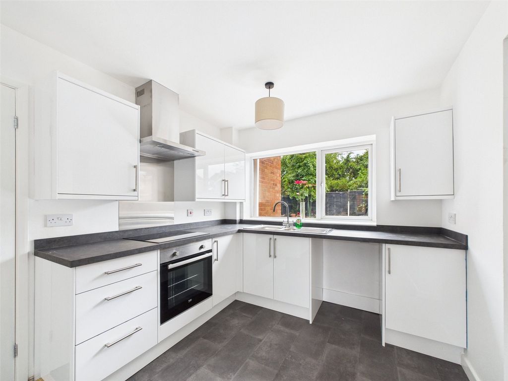 Property photo 2 of 16 Picture No. 05
