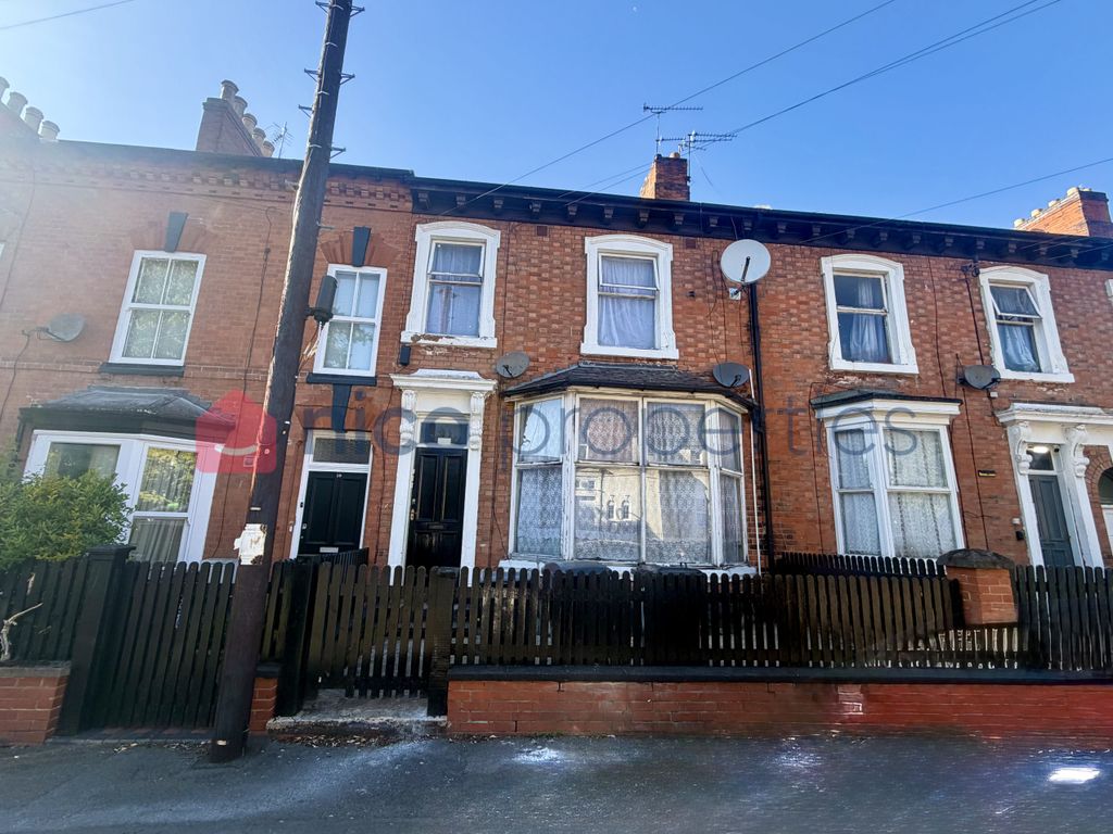 Property photo 1 of 9