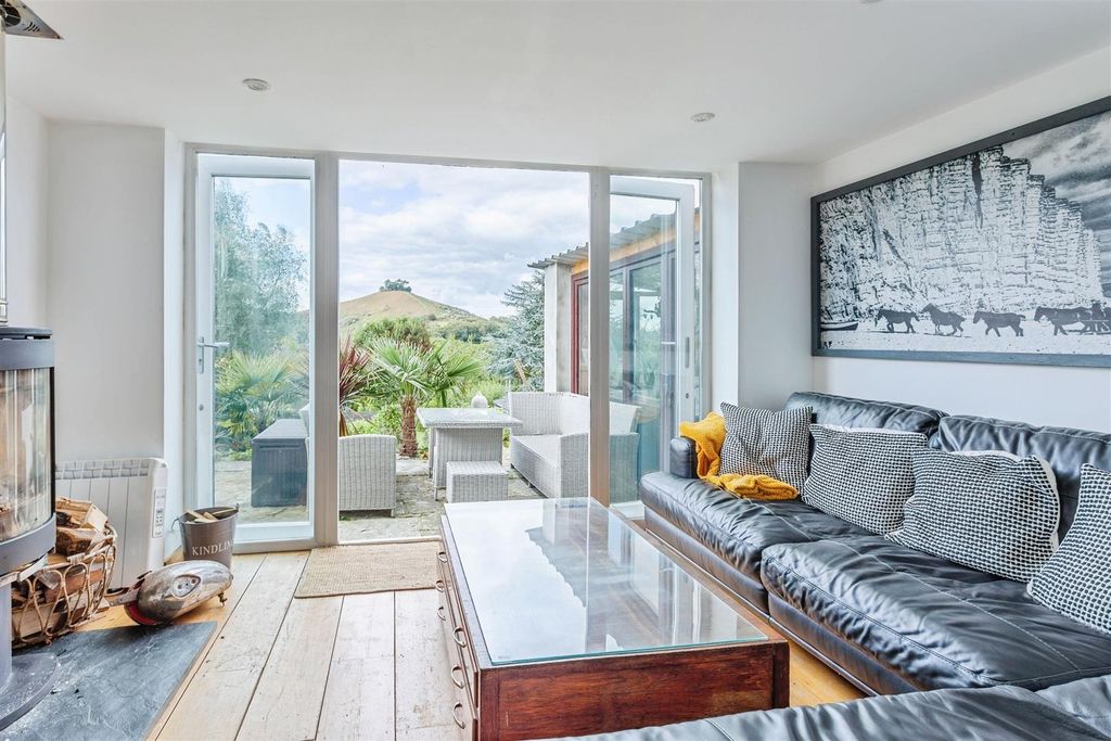 Property photo 2 of 24 Living Room.Jpg