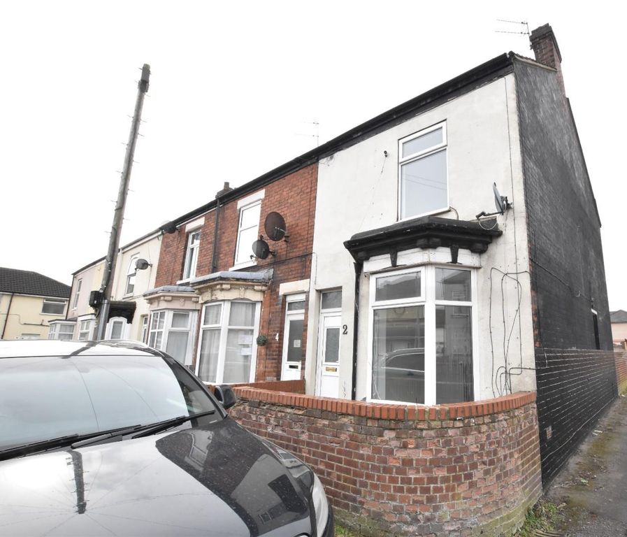 Property photo 1 of 17 Front