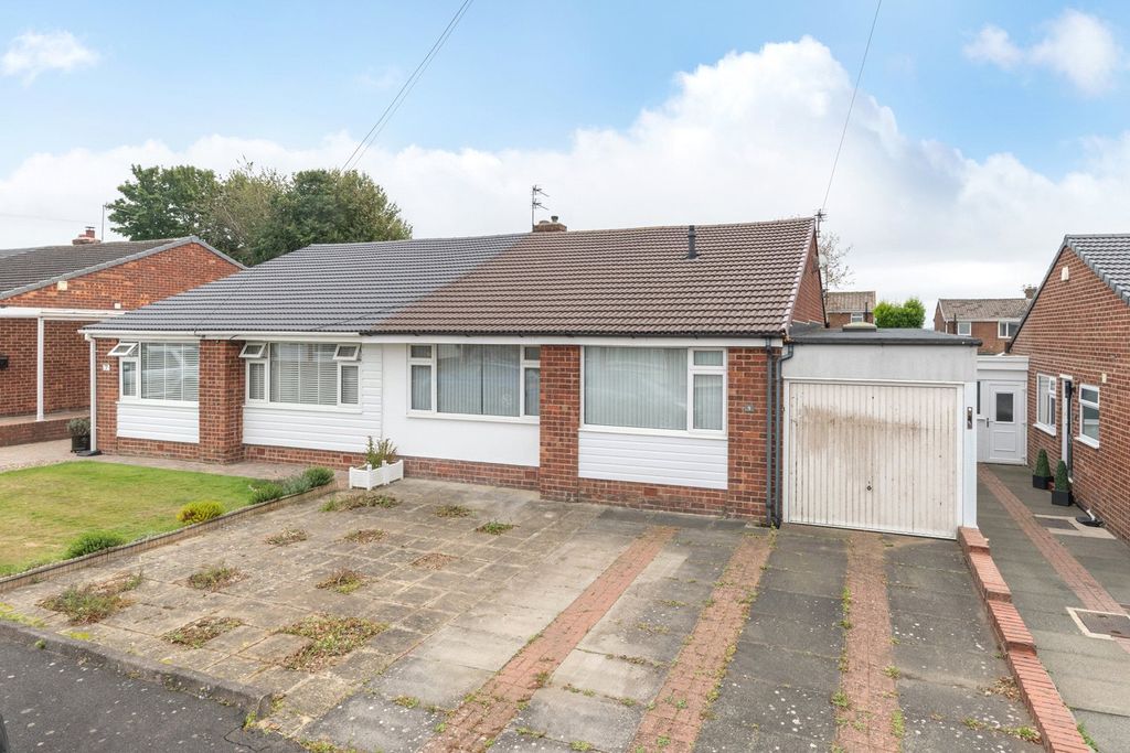 Property photo 1 of 10 Picture No. 02