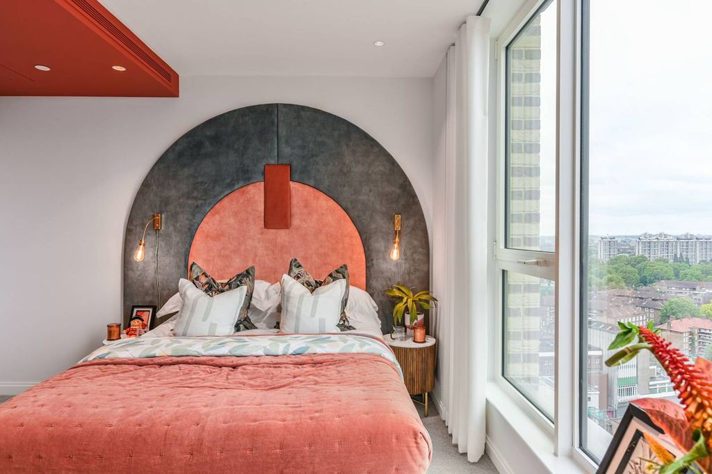 Property photo 3 of 10