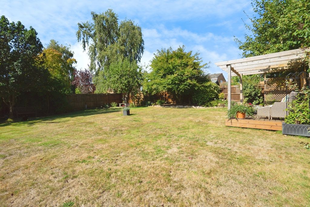 Property photo 3 of 17 Photo