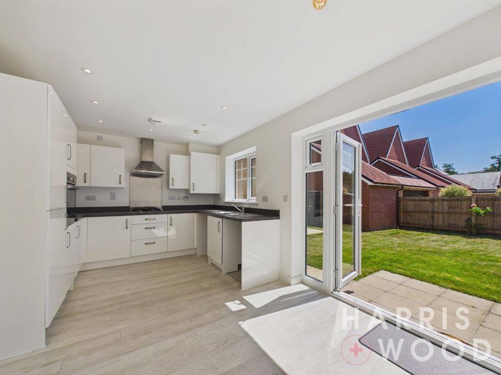 Property photo 2 of 24 5273372