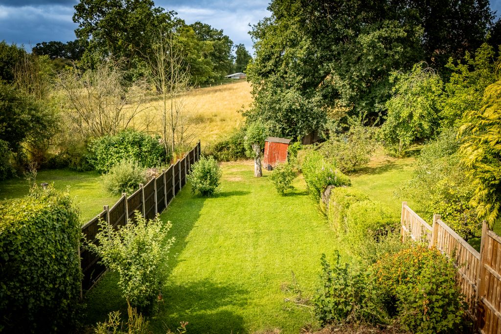 Property photo 2 of 19
