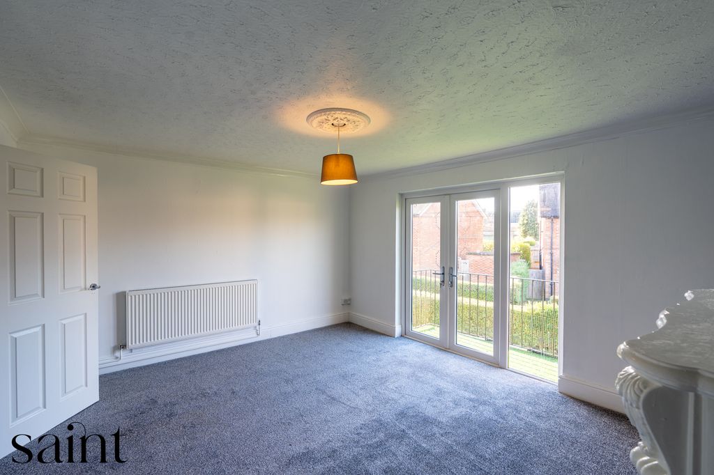 Property photo 2 of 11 10Adderly-8