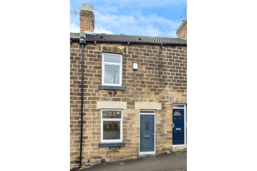 Property photo 1 of 15