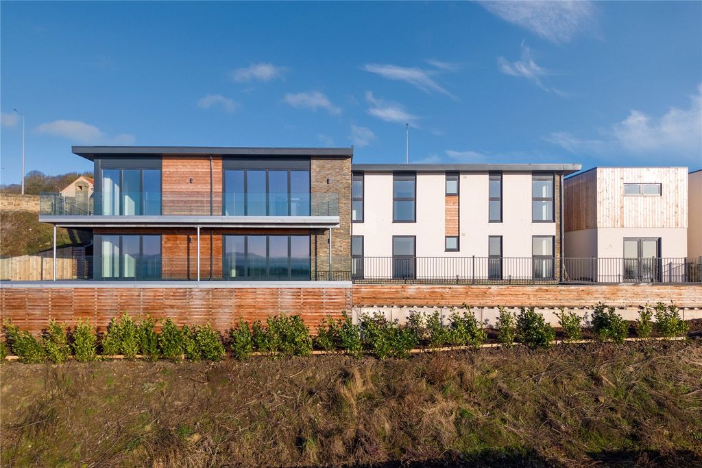 Property photo 1 of 36 South Elevation