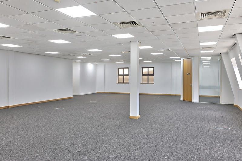 Property photo 2 of 9 Igp7Kwdml.Jpg