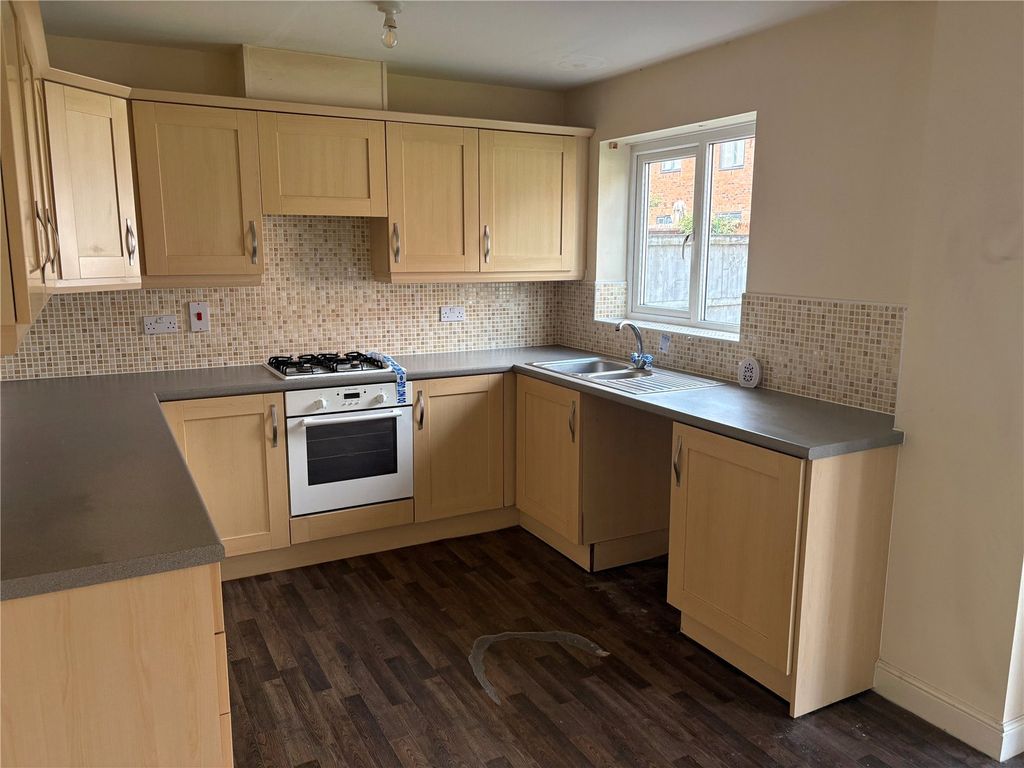 Property photo 2 of 11 Picture No. 02