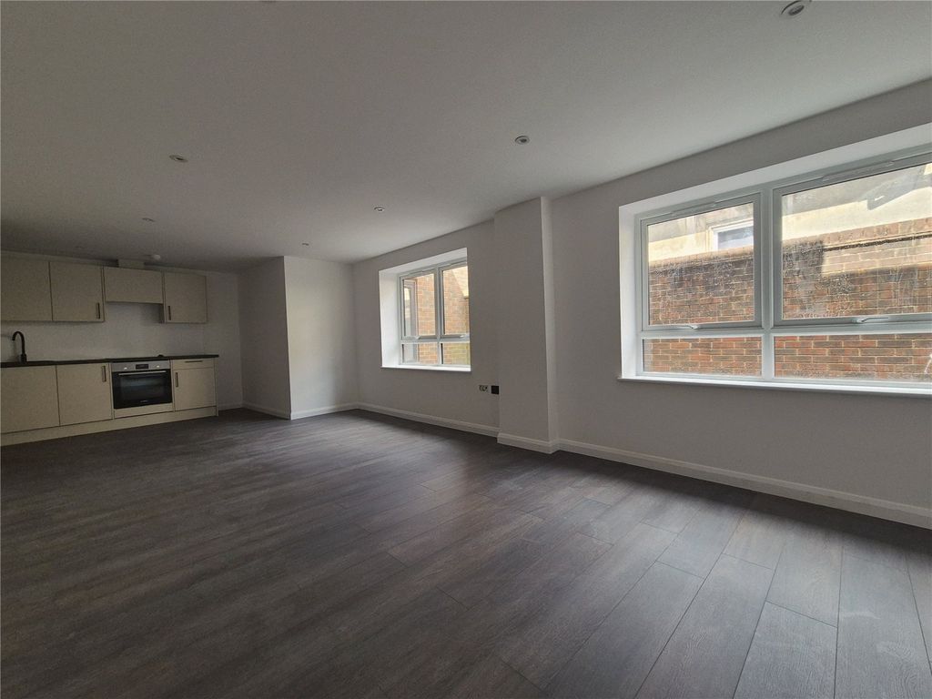 Property photo 1 of 6 Picture No. 02