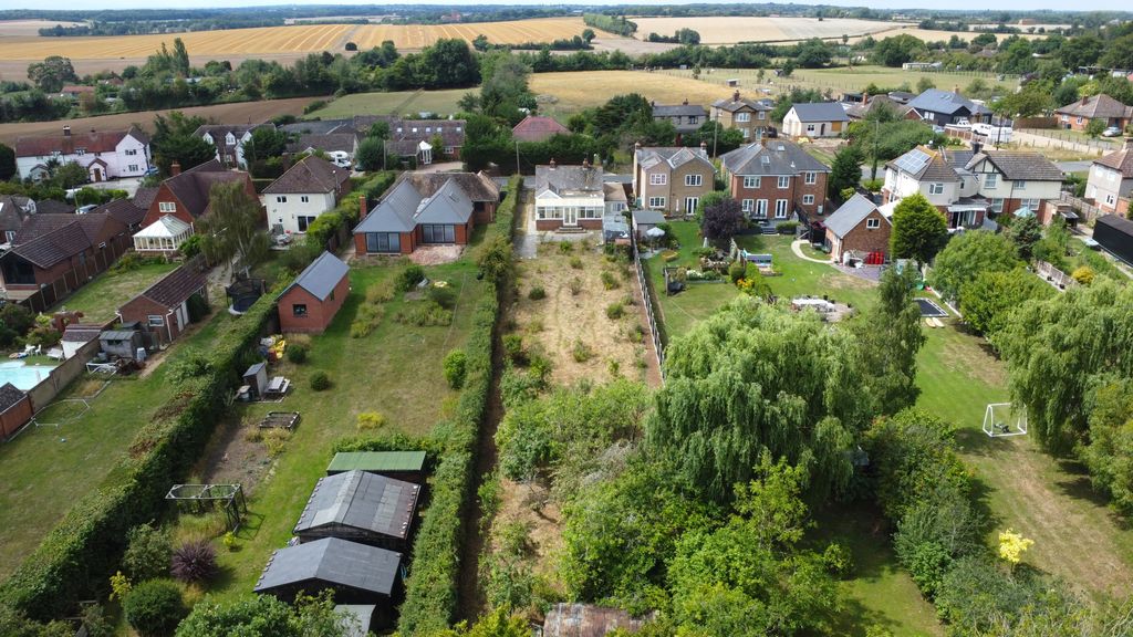Property photo 2 of 16 Dji_0230