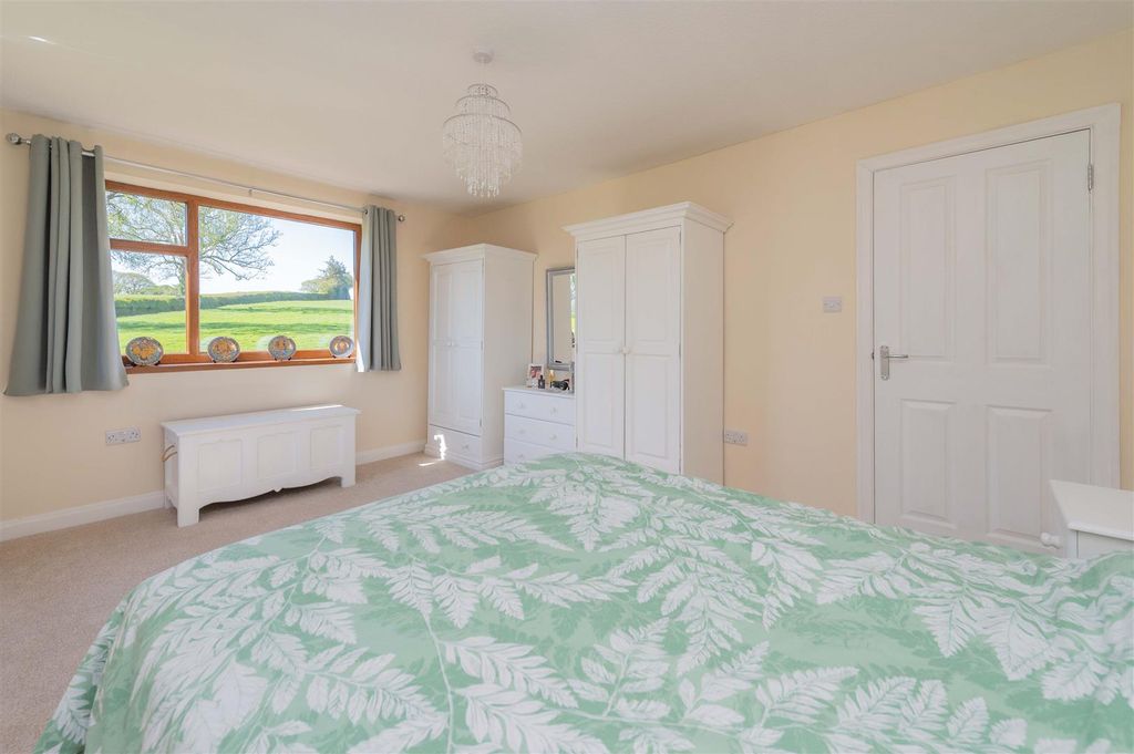 Additional image 7 of 4 bed detached house for saleWoodhill, Oswestry SY10