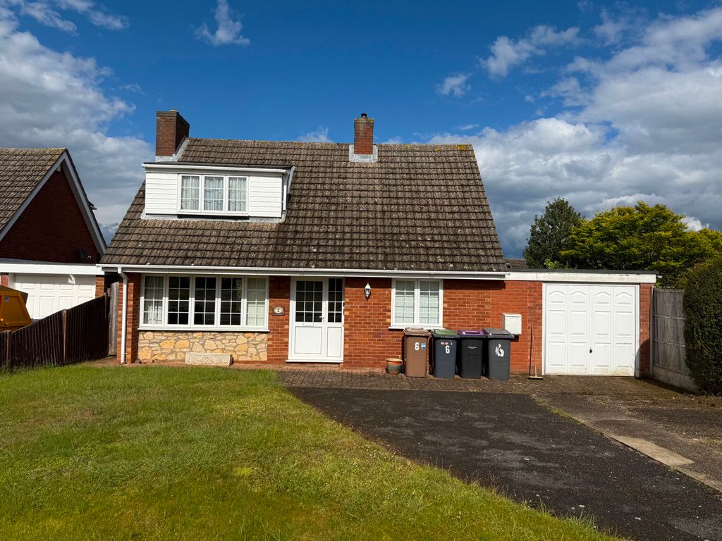 Property photo 1 of 12