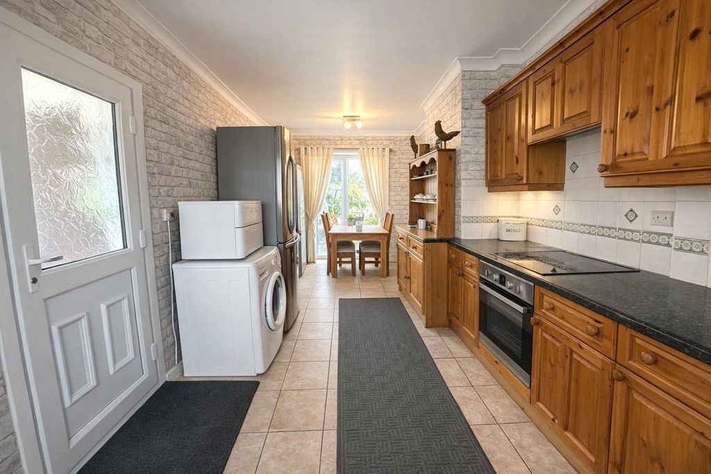 Property photo 3 of 14 Picture No. 04