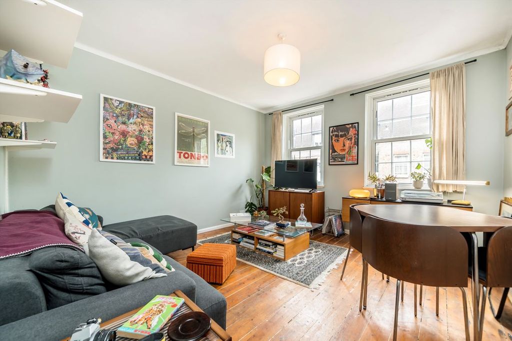 Property photo 1 of 5