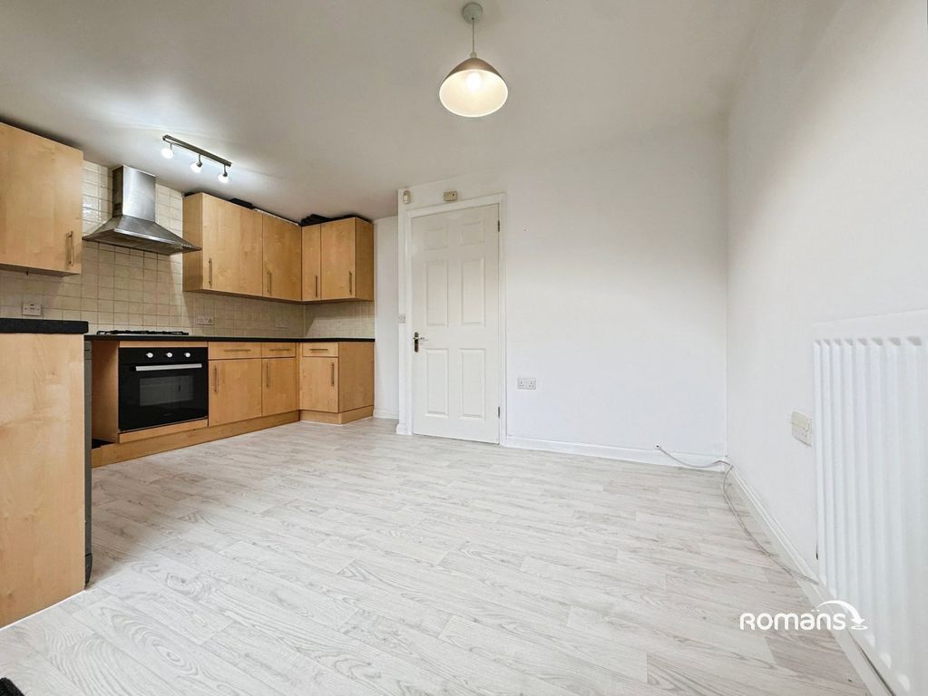 Property photo 3 of 11 Picture No. 26