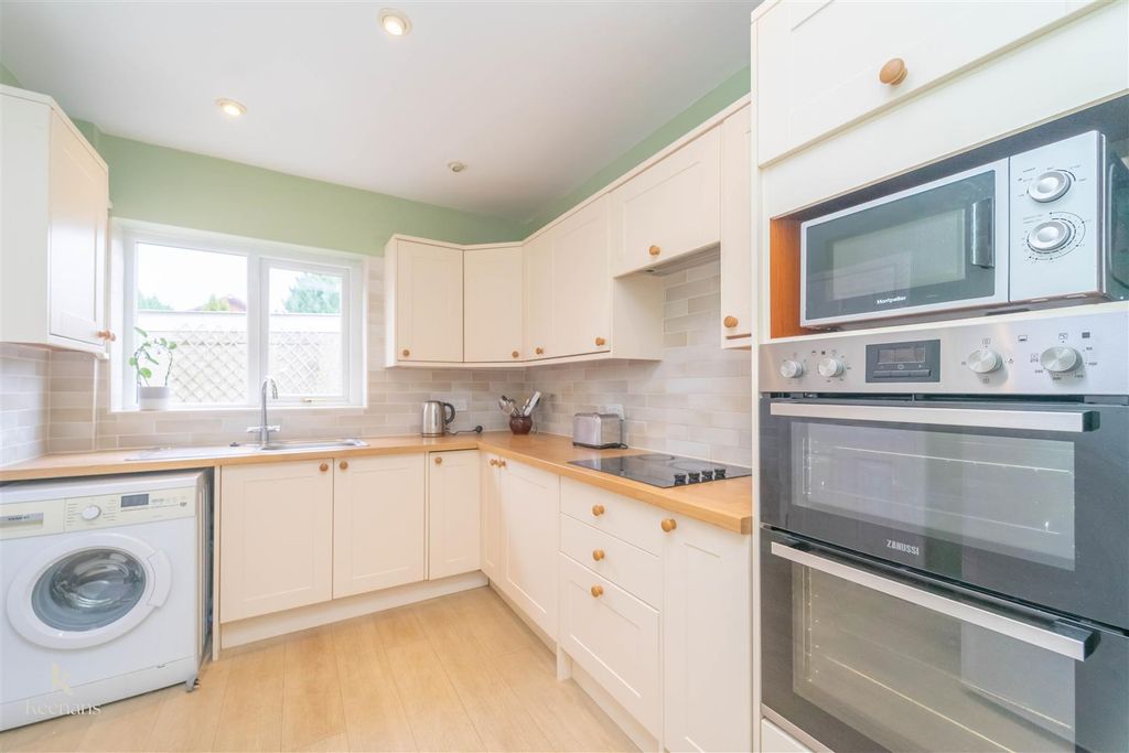 Property photo 3 of 26 Dsc05946.Jpg