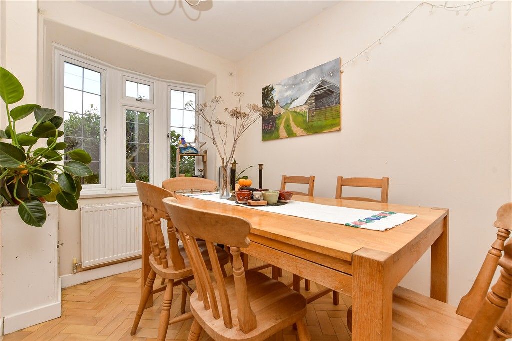 Property photo 2 of 19 Dining Area