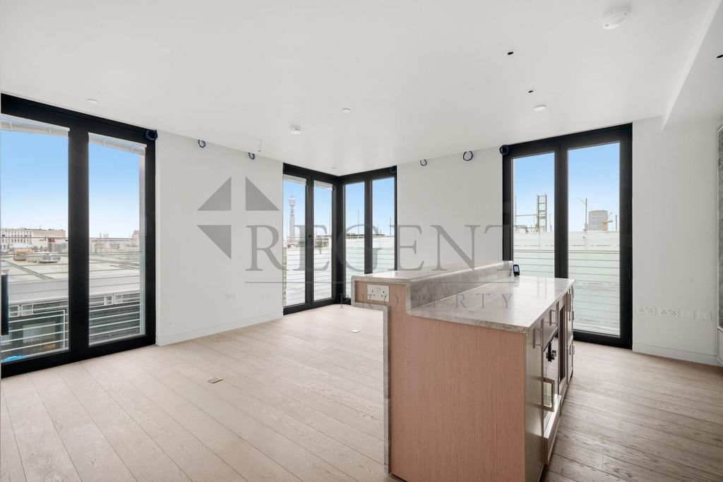 Property photo 3 of 15 Open Plan
