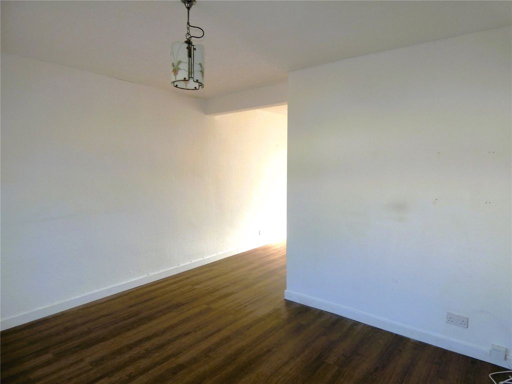 Property photo 3 of 18 Picture No. 05