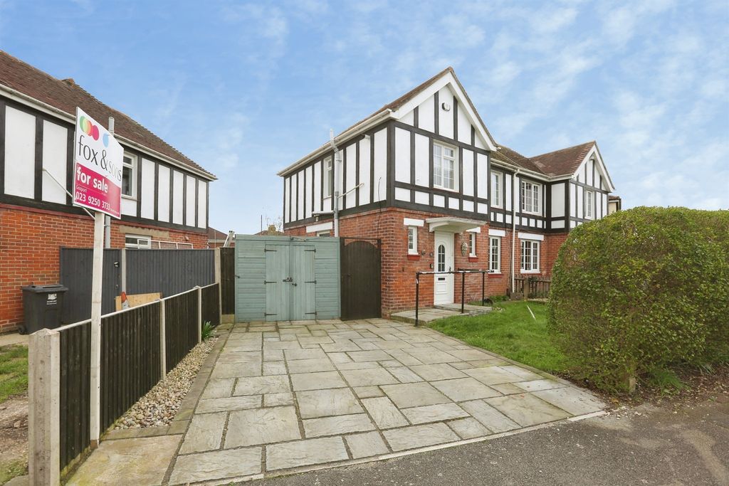 Property photo 1 of 12