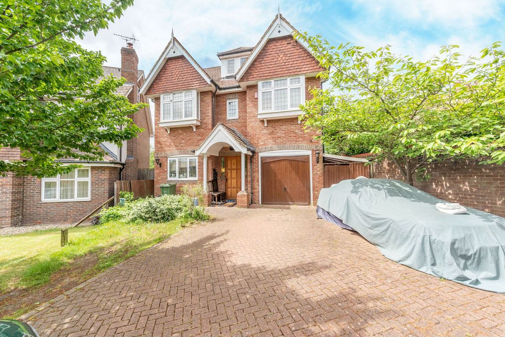 Property photo 1 of 17
