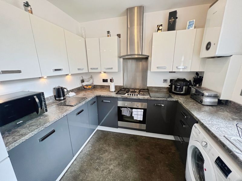 Property photo 2 of 13 Kitchen