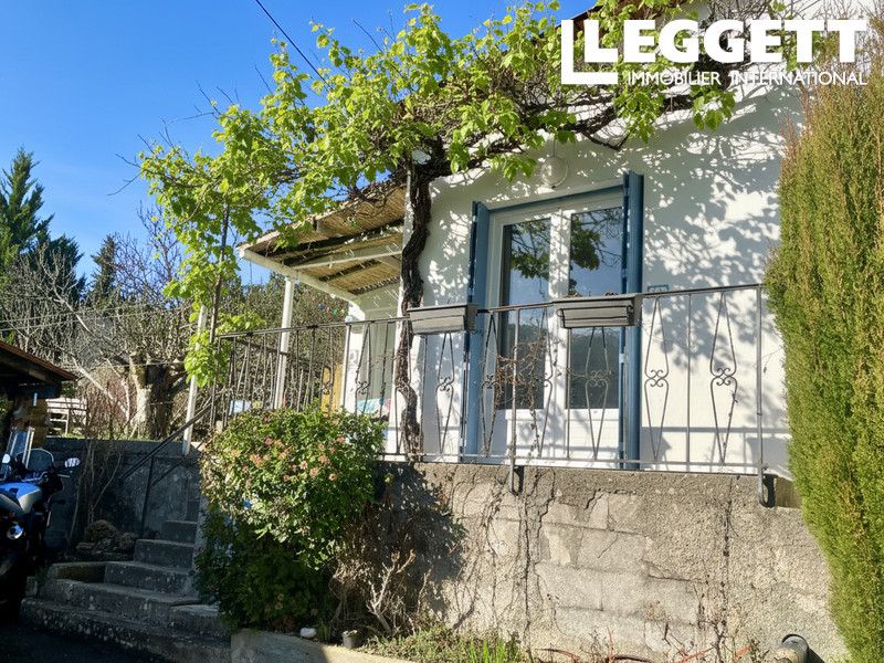 Property photo 2 of 10