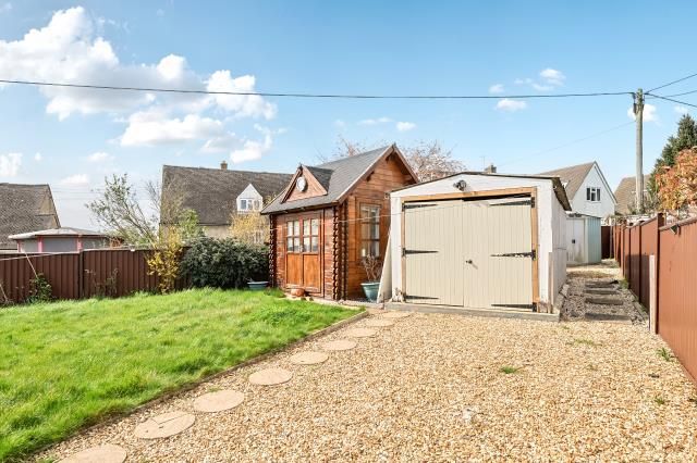 Property photo 3 of 20 External View