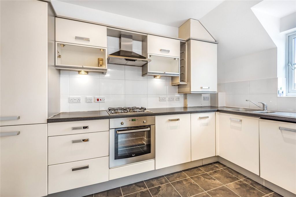 Property photo 2 of 11 Picture No. 04