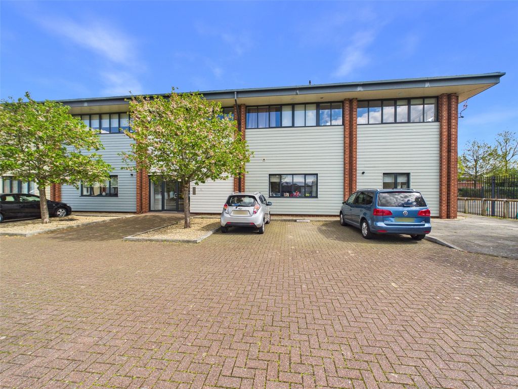 Property photo 1 of 8 Picture No. 08