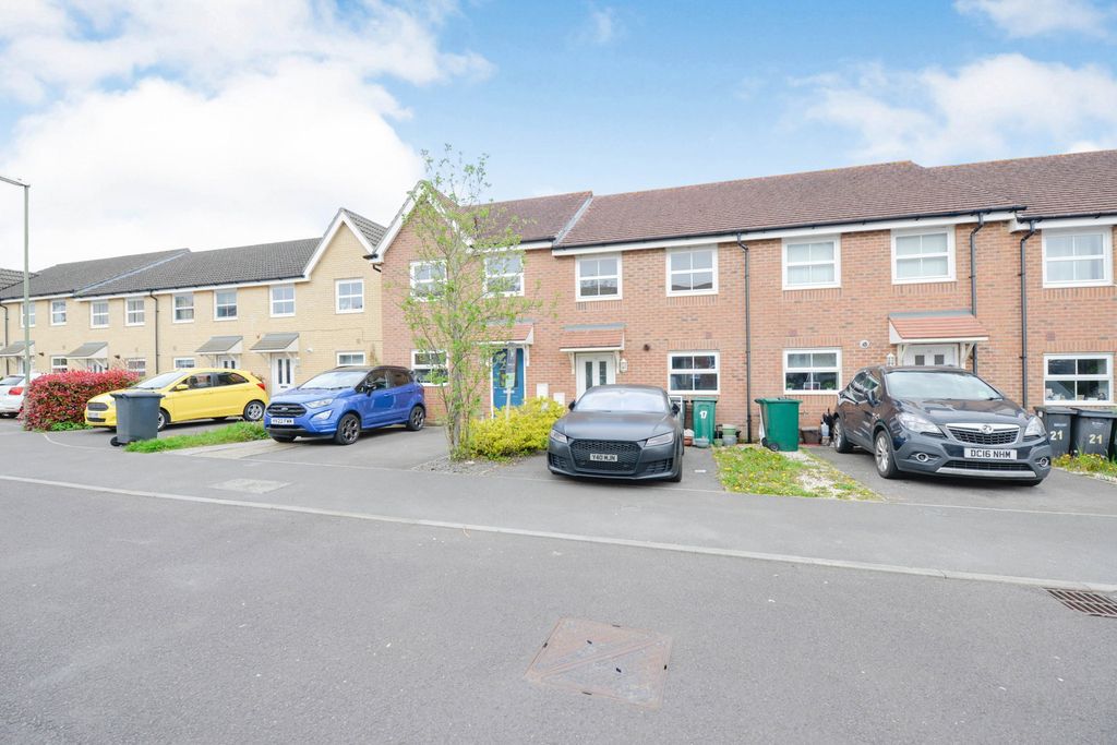 Property photo 1 of 15