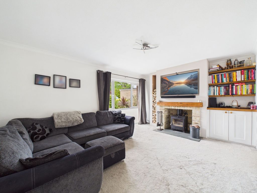 Property photo 3 of 18