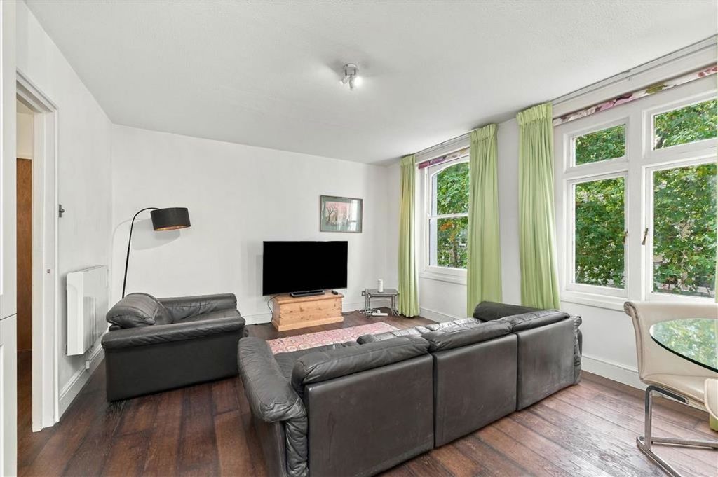 Property photo 2 of 5