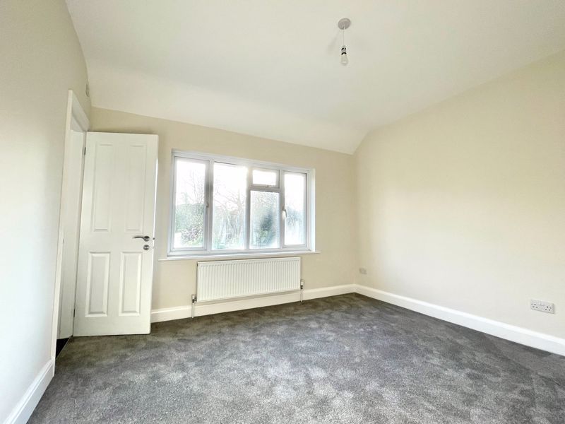 Property photo 3 of 10 Photo 1