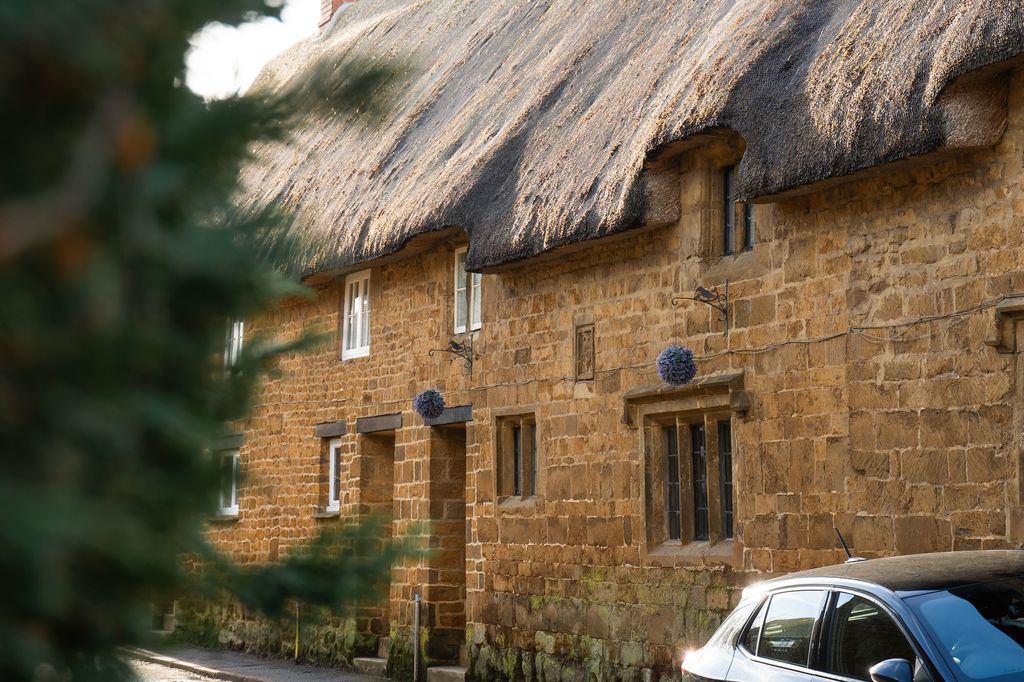 Property photo 1 of 30