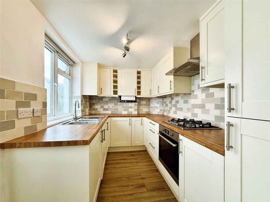 Property photo 3 of 8 Picture No. 03