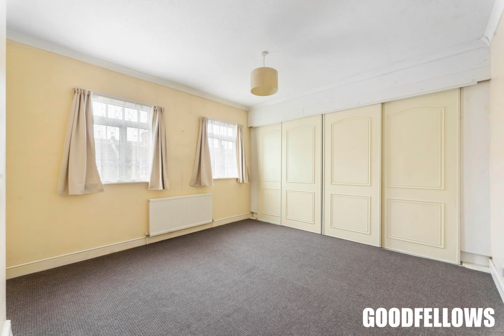 Property photo 3 of 10 Picture No. 06