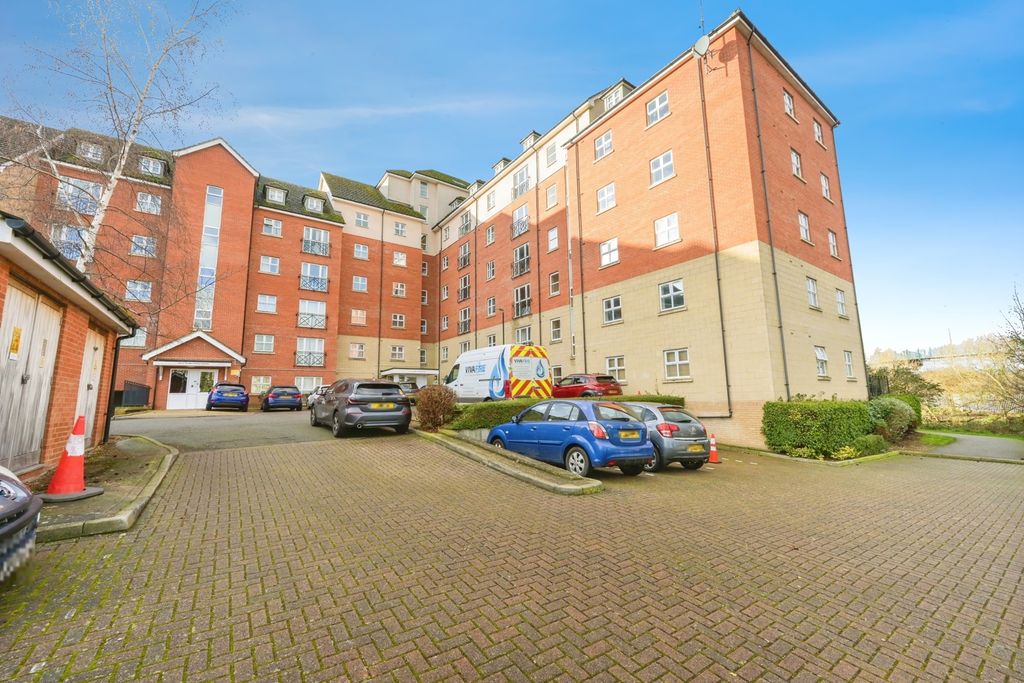 Property photo 1 of 20 Pbox-Img.Jpg