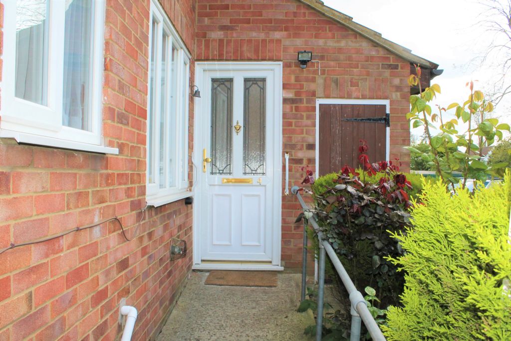 Property photo 3 of 11