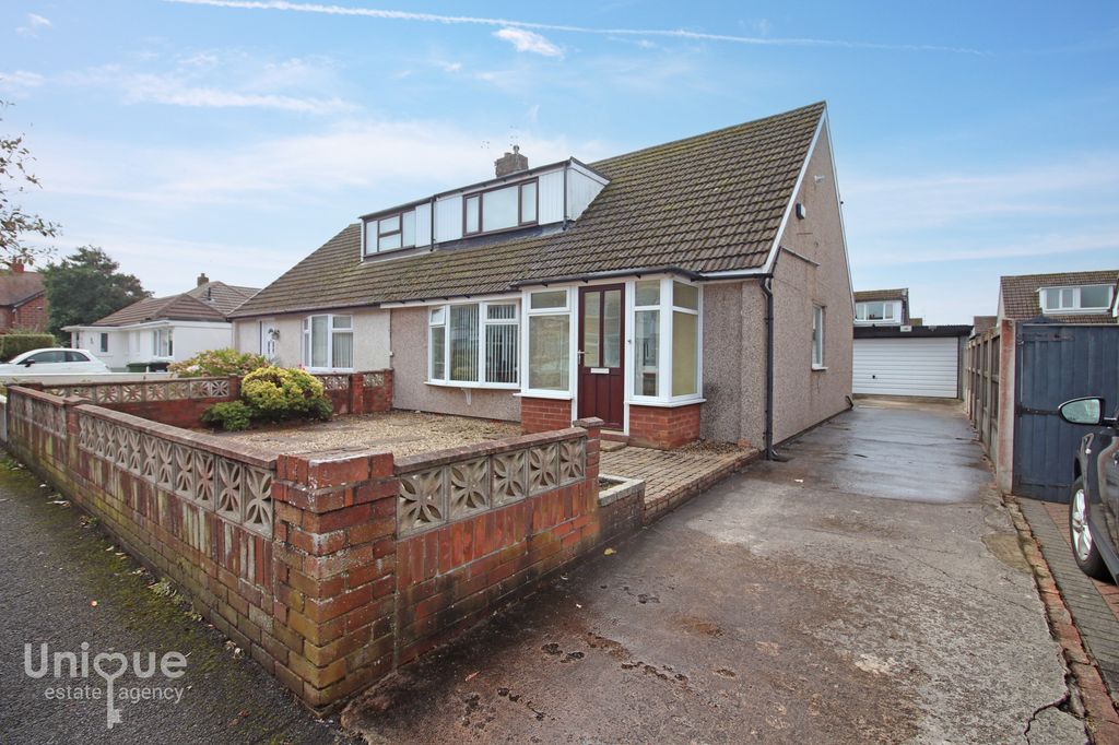 Property photo 1 of 26