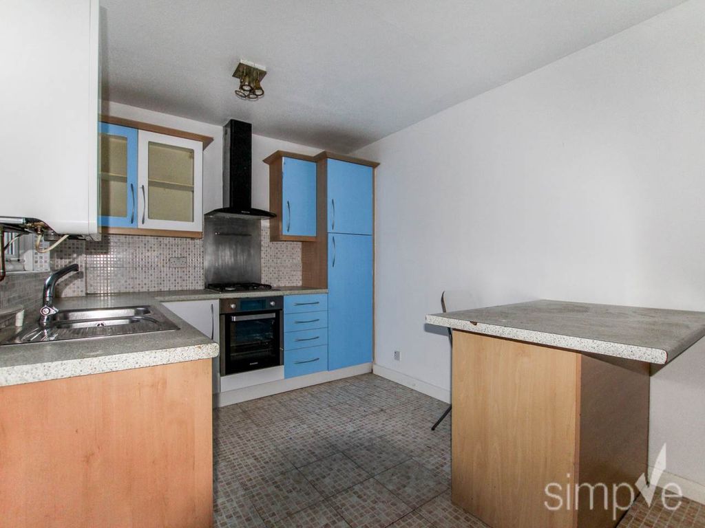 Property photo 2 of 15 Img_3337