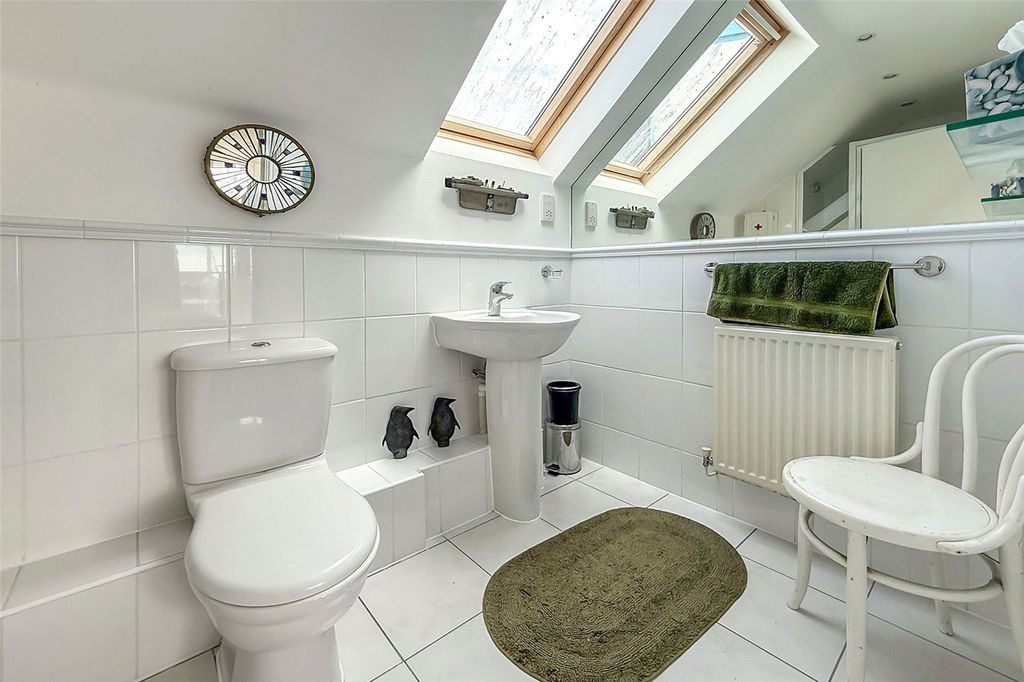 Additional image 26 of 3 bed semi-detached house for salePier Road, Littlehampton, West Sussex BN17