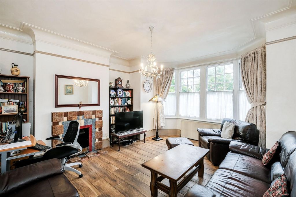 Property photo 3 of 22 105 Belgrave Road-16_Web.Jpg
