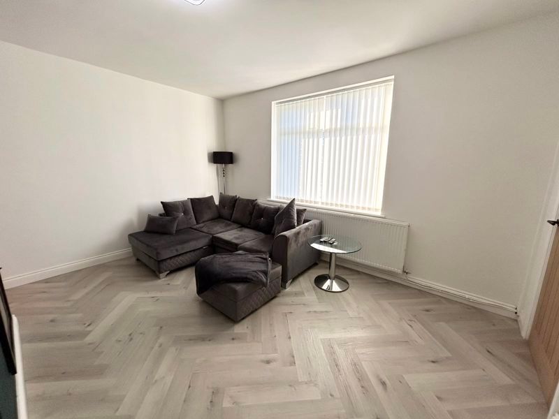 Property photo 3 of 13 Photo 10